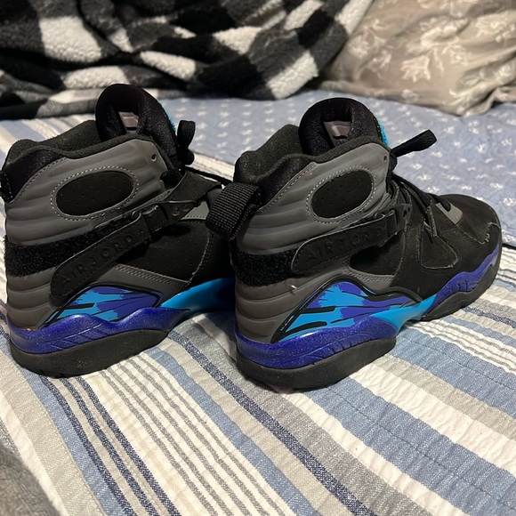 AIR JORDAN 8 Retro “Aqua” - Picture 2 of 4